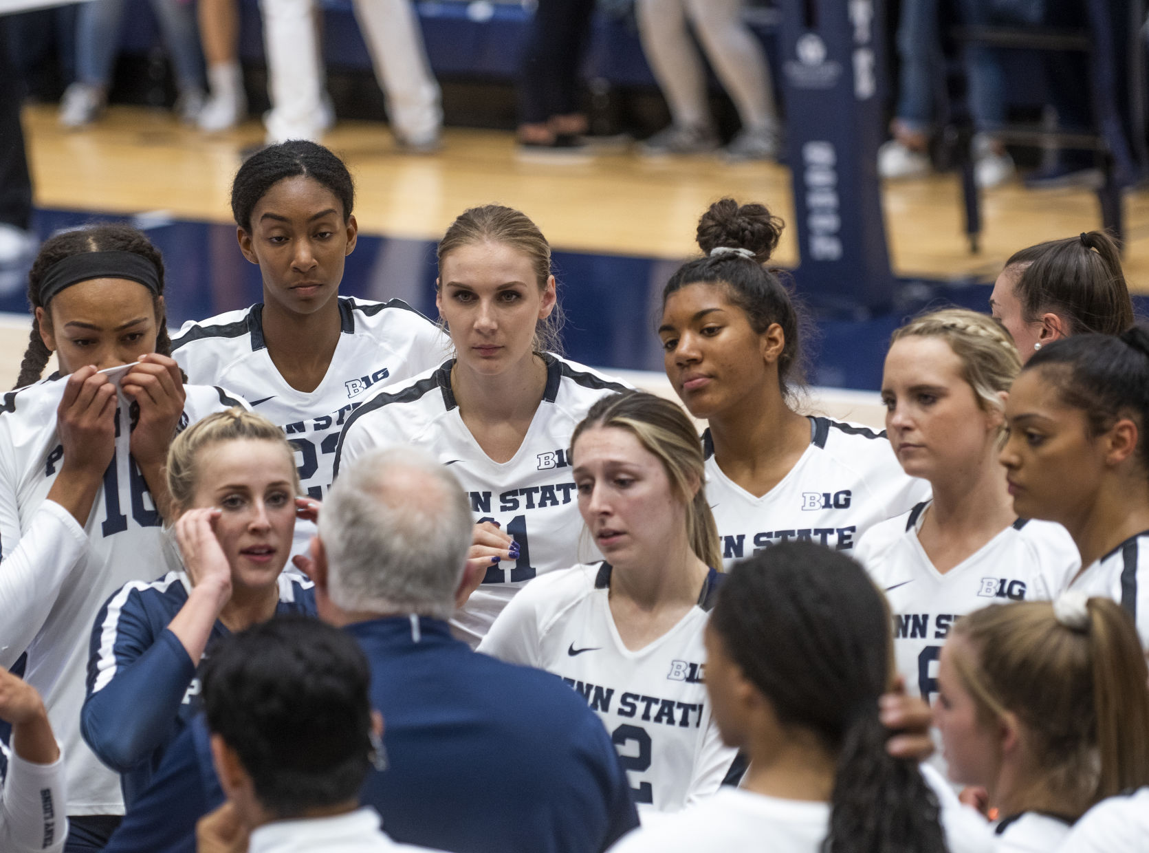 Penn State women's volleyball vs Stanford, Russ Rose talks to team